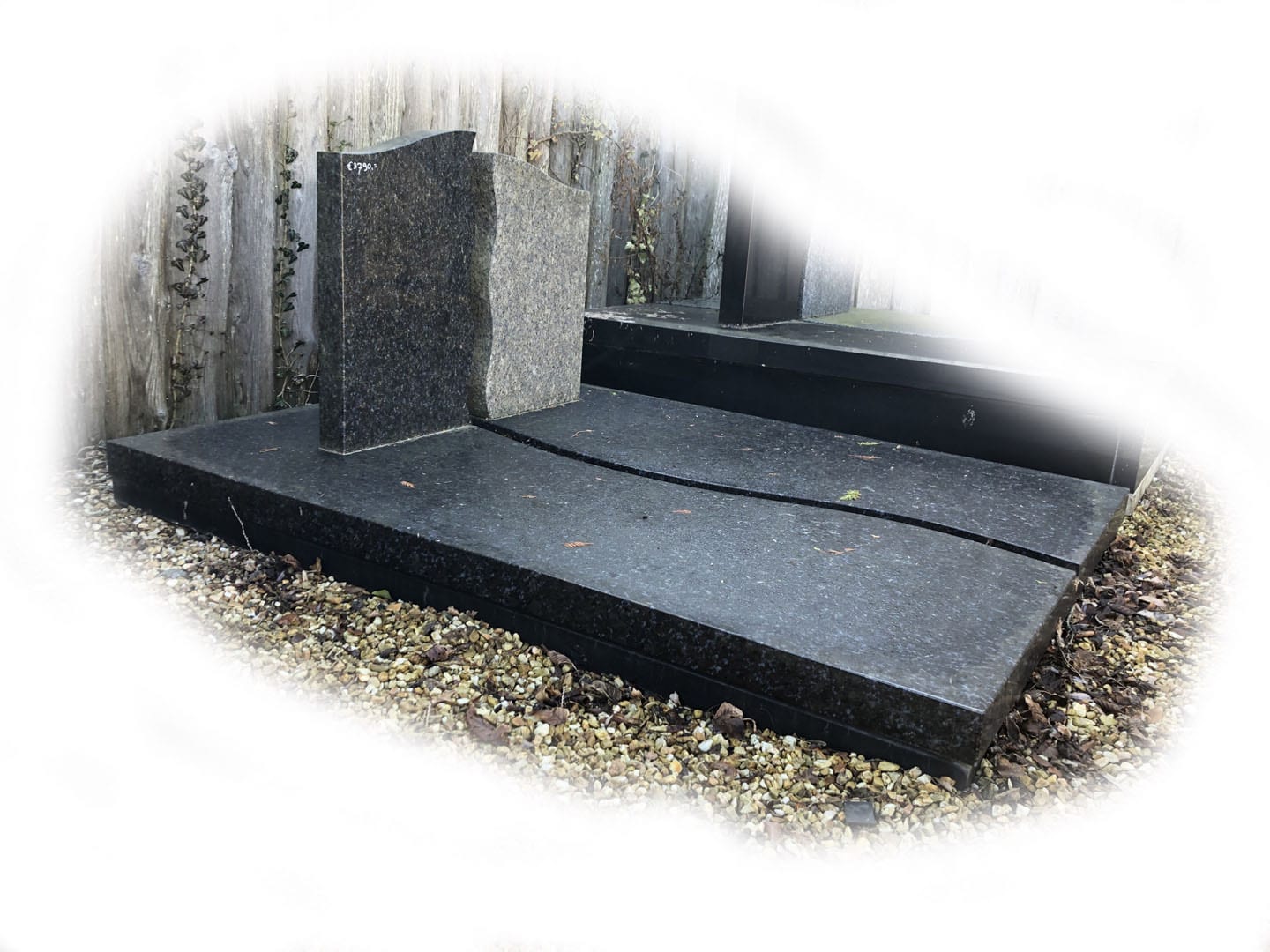 Grafsteen Butterfly Blue graniet 98