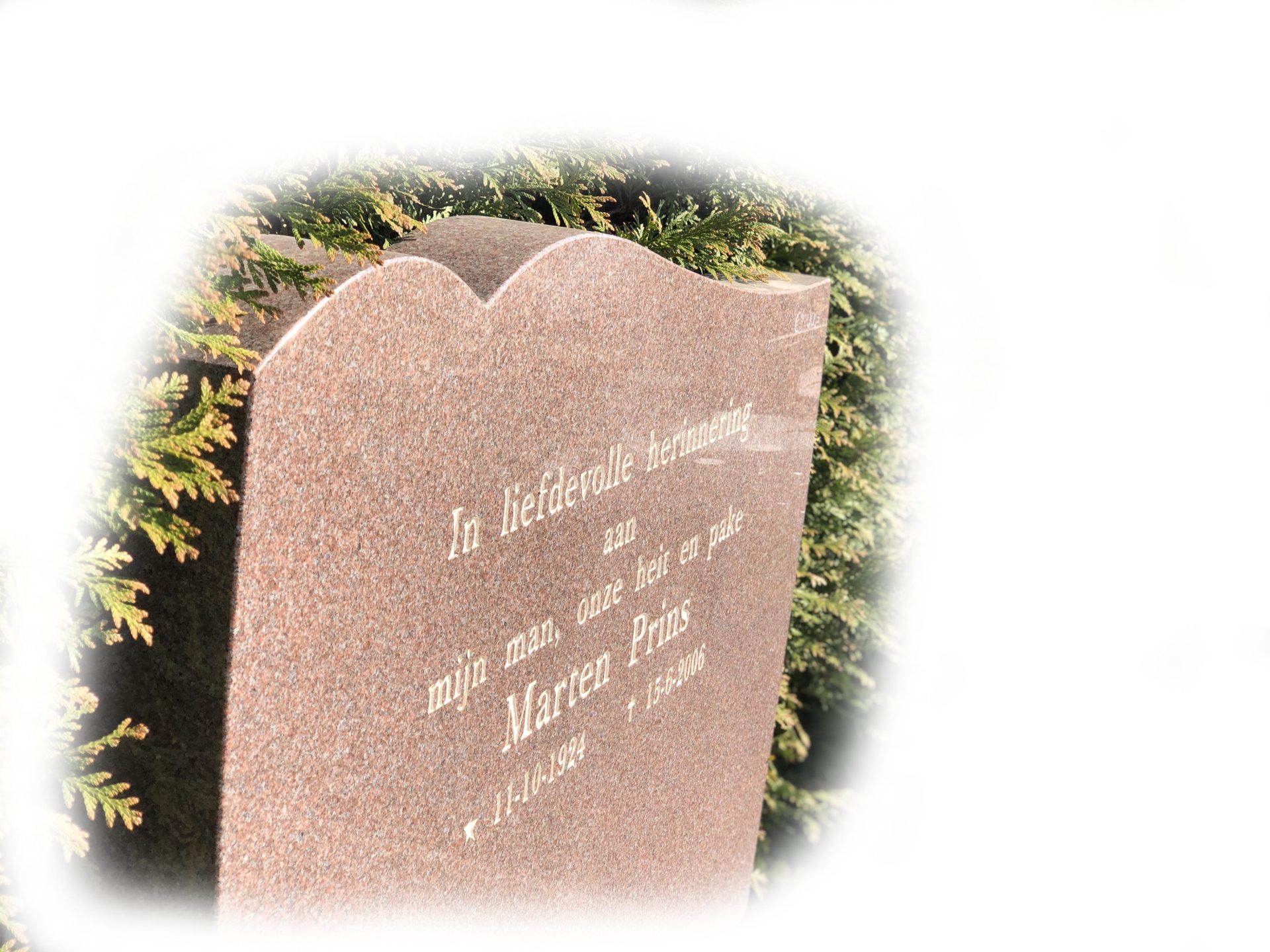 Light Red Graniet 74